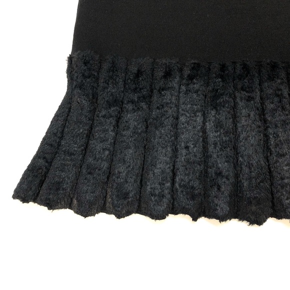 SOLD Alaïa 1991 Black Chenille Skirt Set XS - Picture 4 of 6